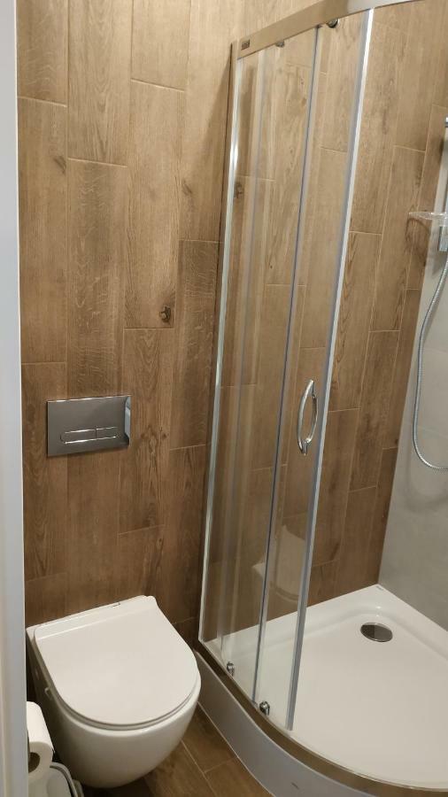 Lukas Guest Rooms Krakow Exterior photo